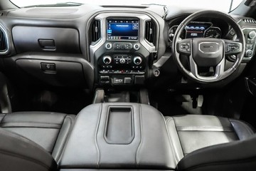 https://vehicle-cdn.autoleague.cloud/17009_11018410_11.jpg