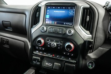 https://vehicle-cdn.autoleague.cloud/17009_11018410_17.jpg
