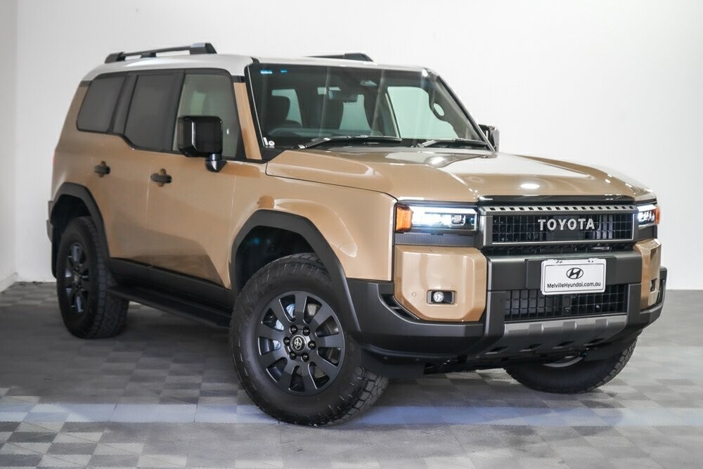 Toyota Landcruiser Prado image 1