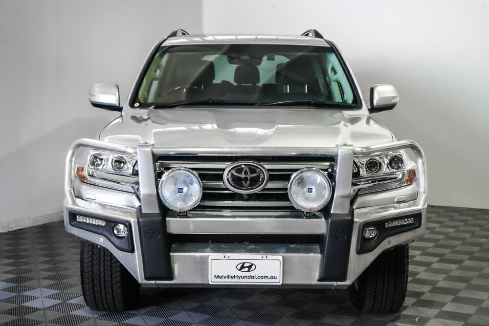 Toyota Landcruiser image 4