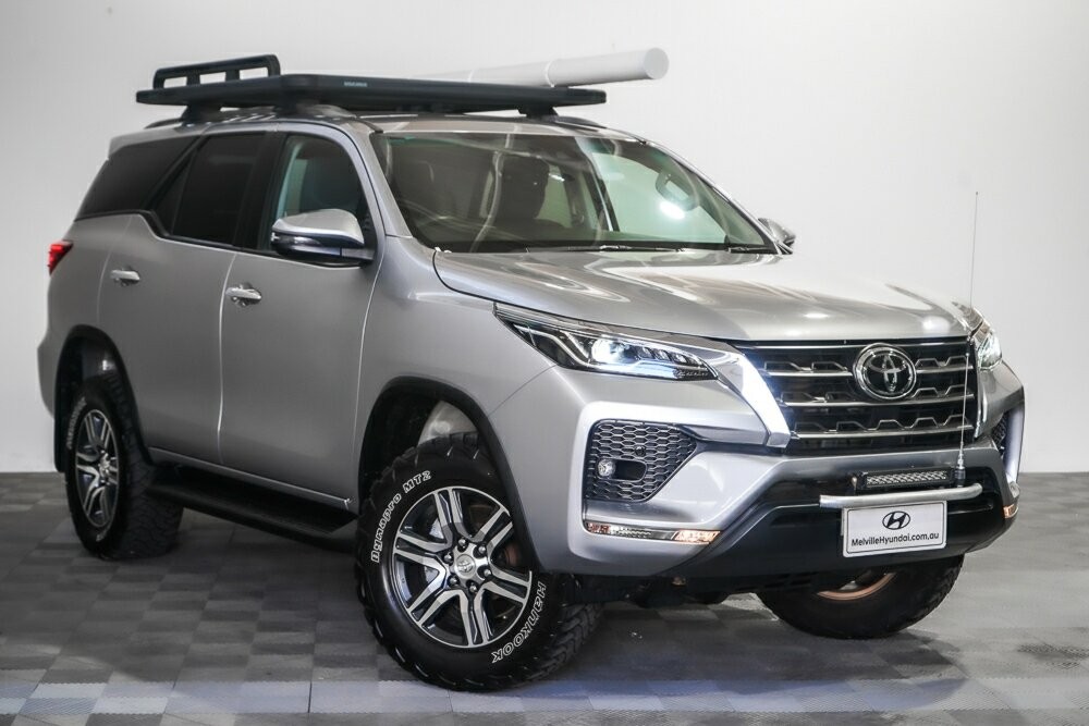 Toyota Fortuner image 1