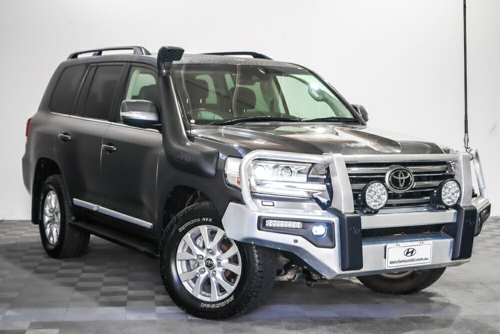 Toyota Landcruiser image 1