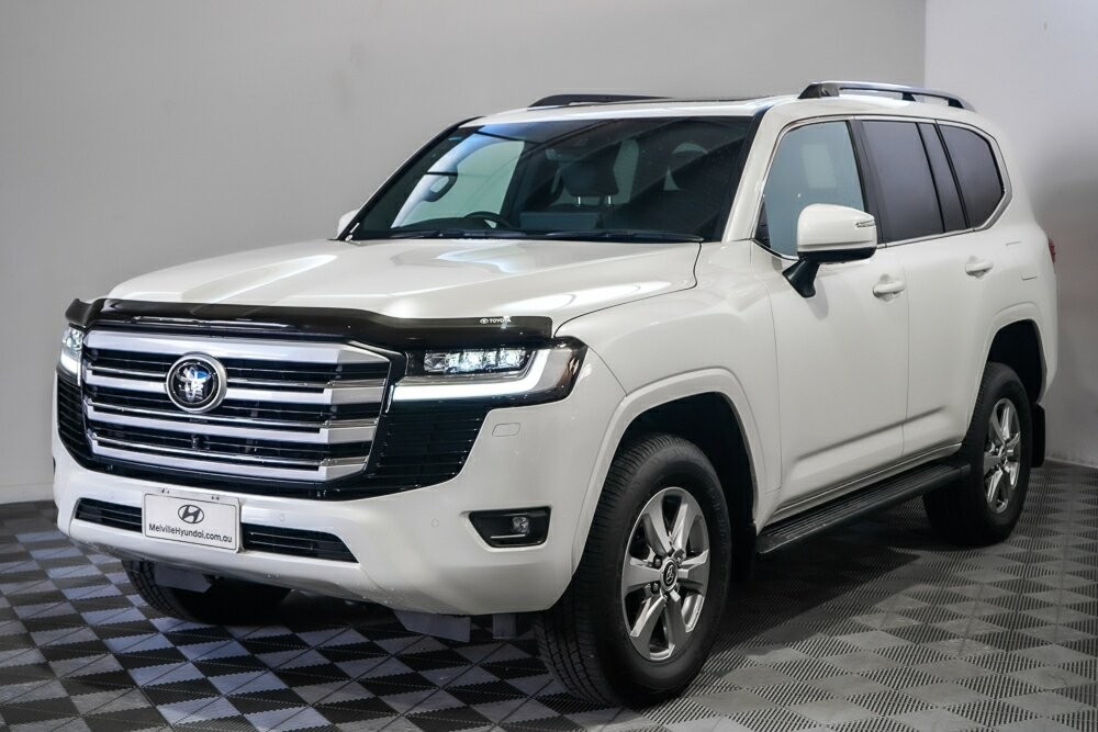 Toyota Landcruiser image 4