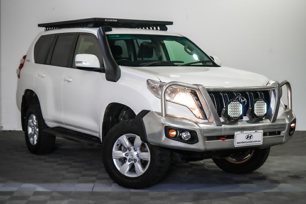 Toyota Landcruiser Prado image 1