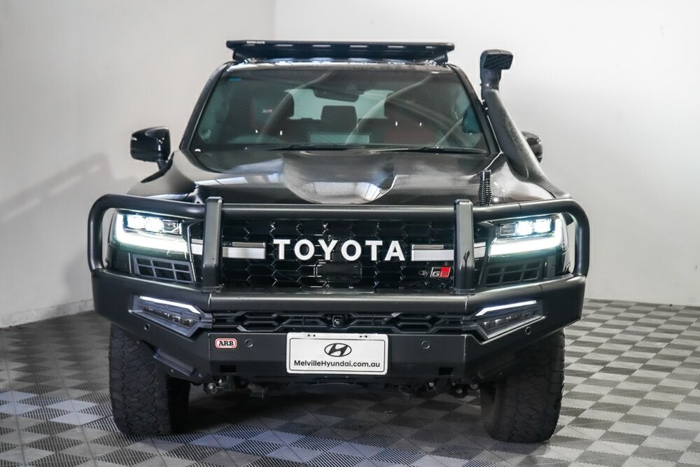 Toyota Landcruiser image 3