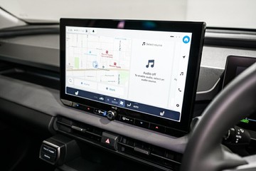 https://vehicle-cdn.autoleague.cloud/17009_11018453_11.jpg