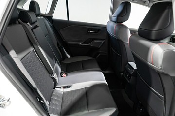 https://vehicle-cdn.autoleague.cloud/17009_11018453_18.jpg