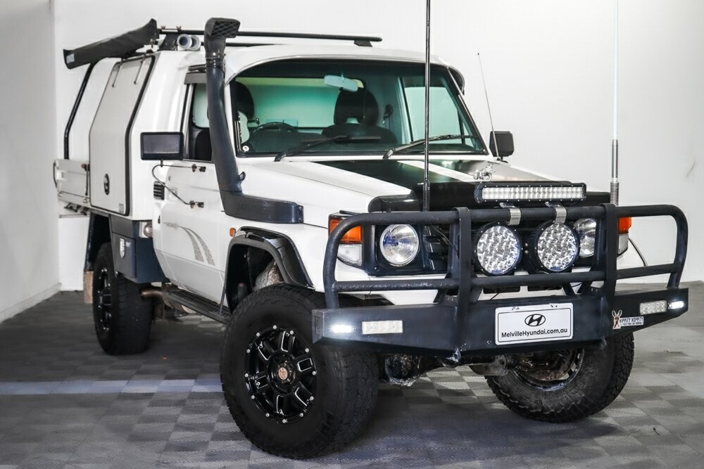 Toyota Landcruiser image 1