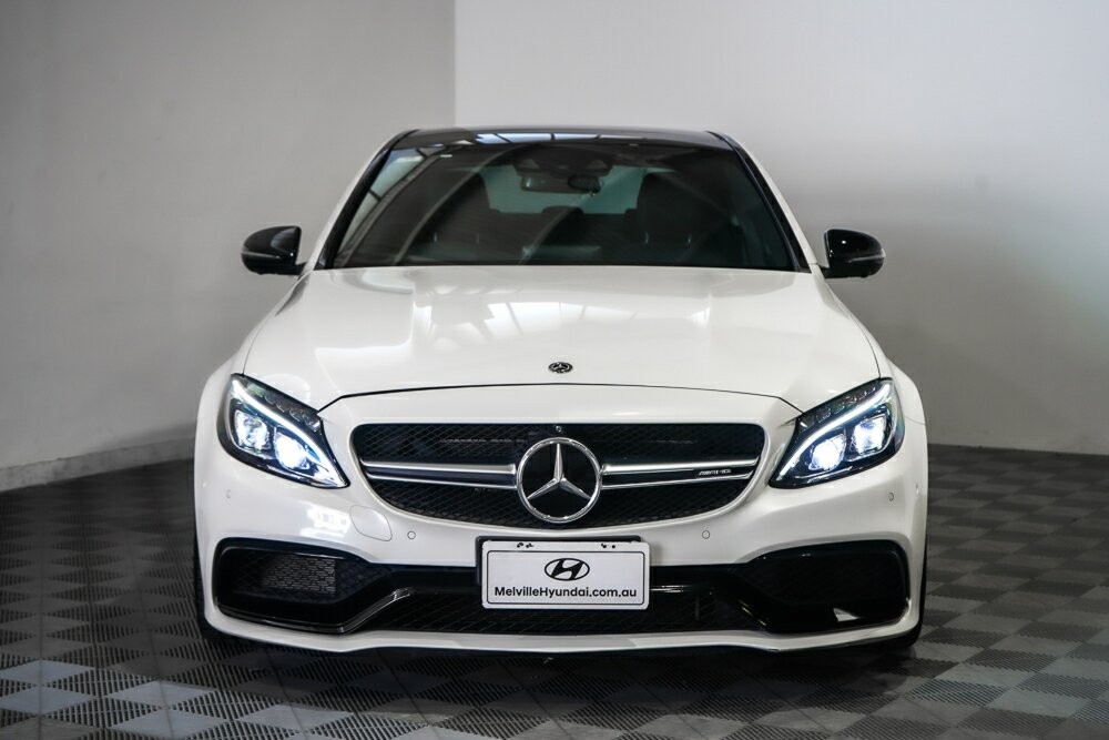 Mercedes Benz C-class image 3