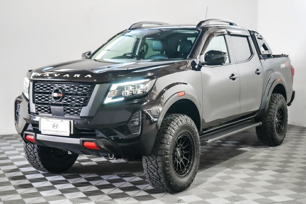 Nissan Navara image 4