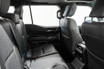 https://vehicle-cdn.autoleague.cloud/17009_11018469_20.jpg
