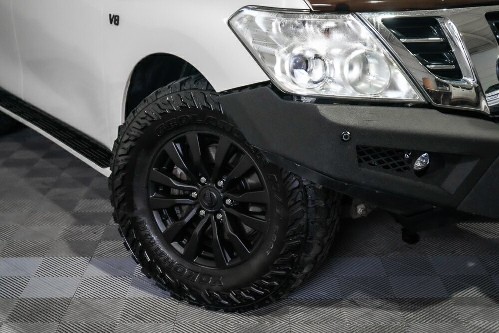 Nissan Patrol image 2