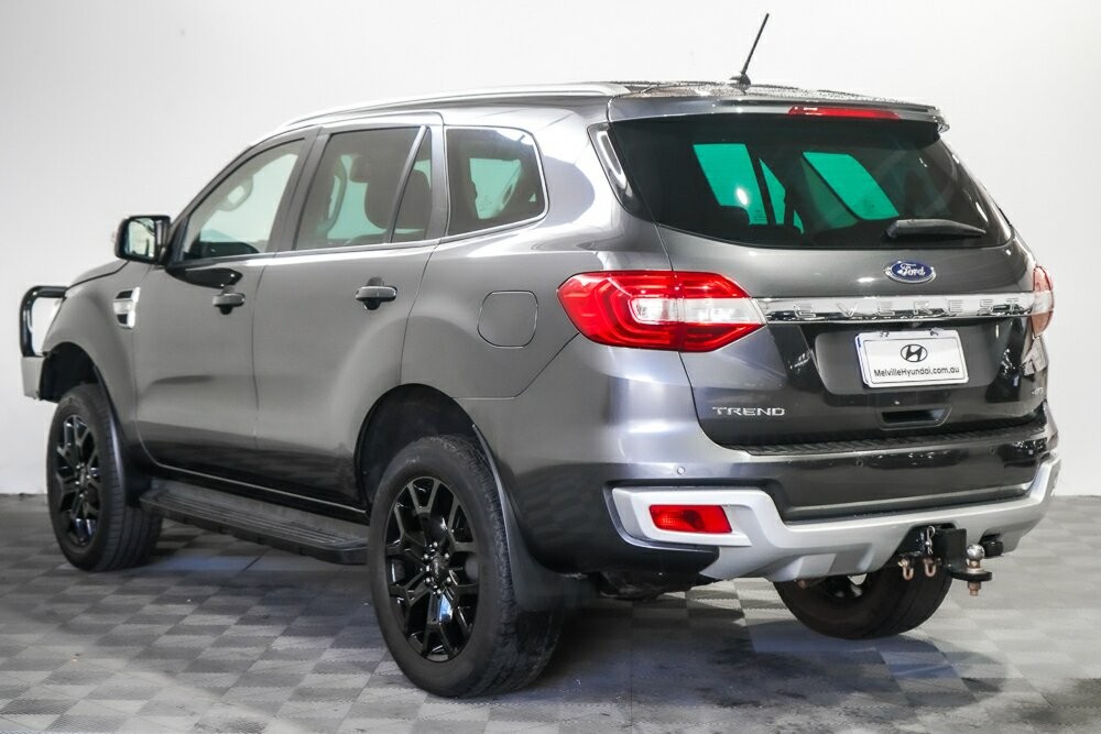 Ford Everest image 4
