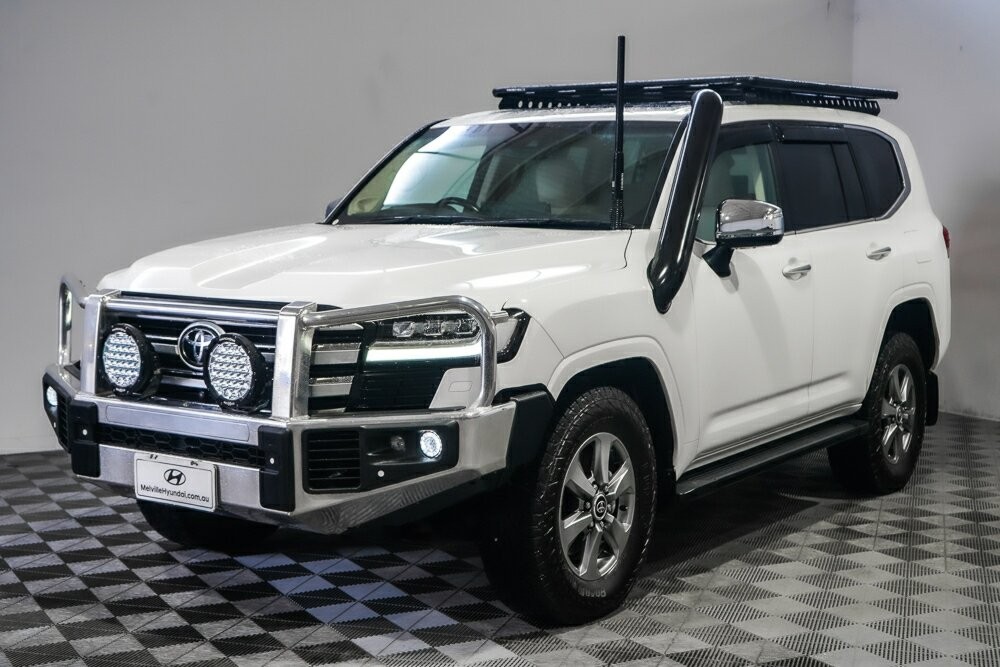 Toyota Landcruiser image 4