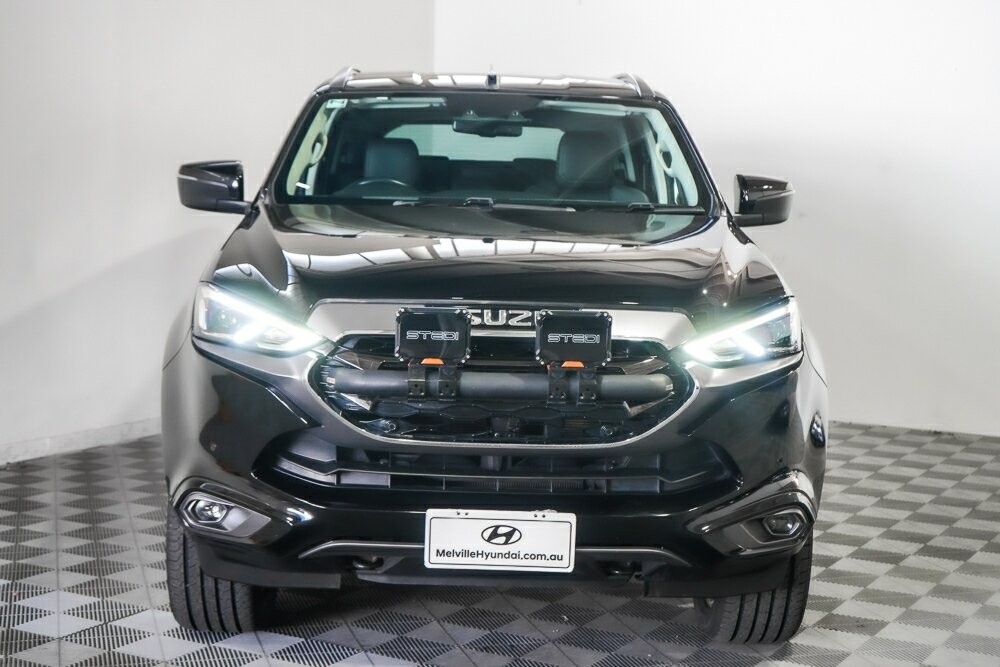 Isuzu Mu-x image 4