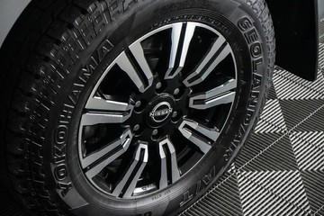 https://vehicle-cdn.autoleague.cloud/17009_11018504_23.jpg