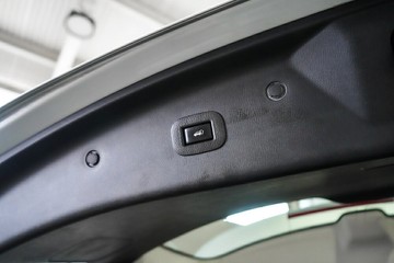https://vehicle-cdn.autoleague.cloud/17009_11018504_24.jpg