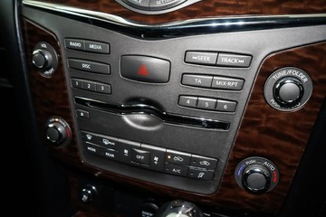 https://vehicle-cdn.autoleague.cloud/17009_11018504_27.jpg