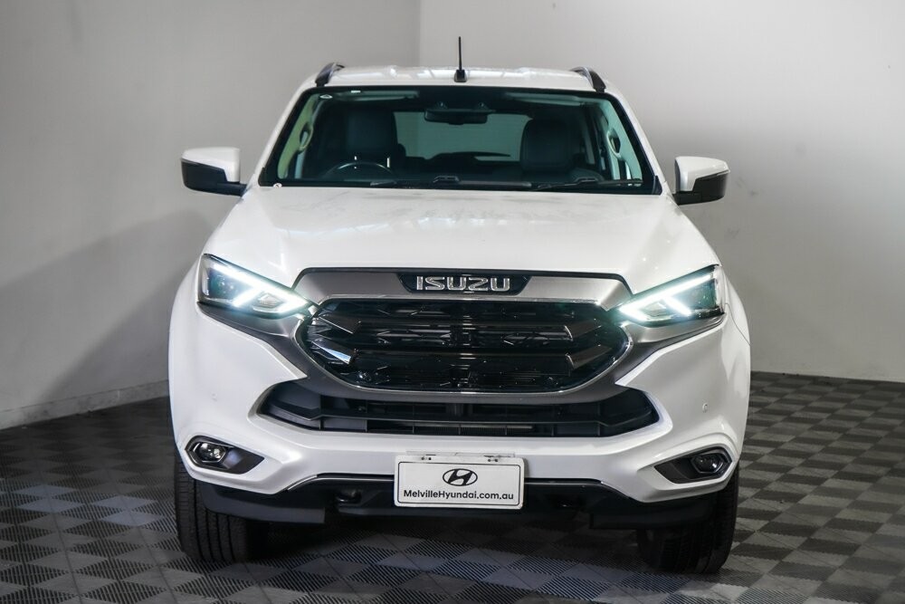 Isuzu Mu-x image 3
