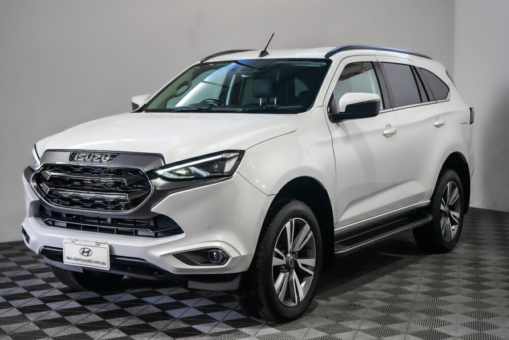 Isuzu Mu-x image 4