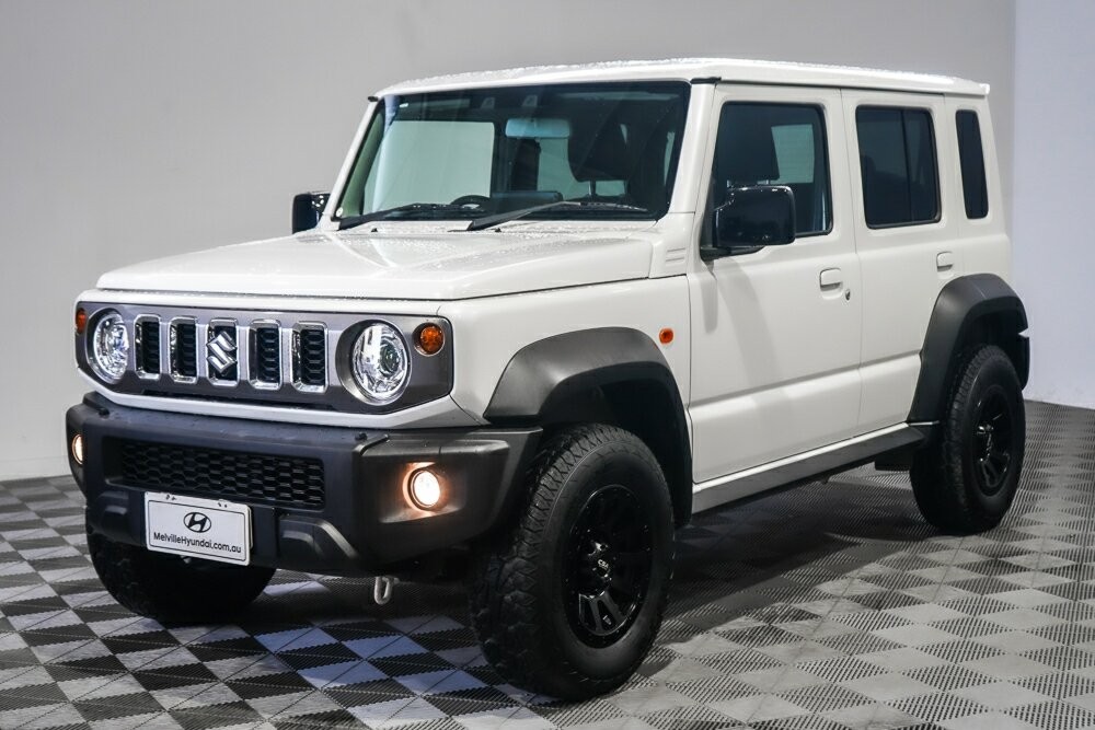 Suzuki Jimny image 4