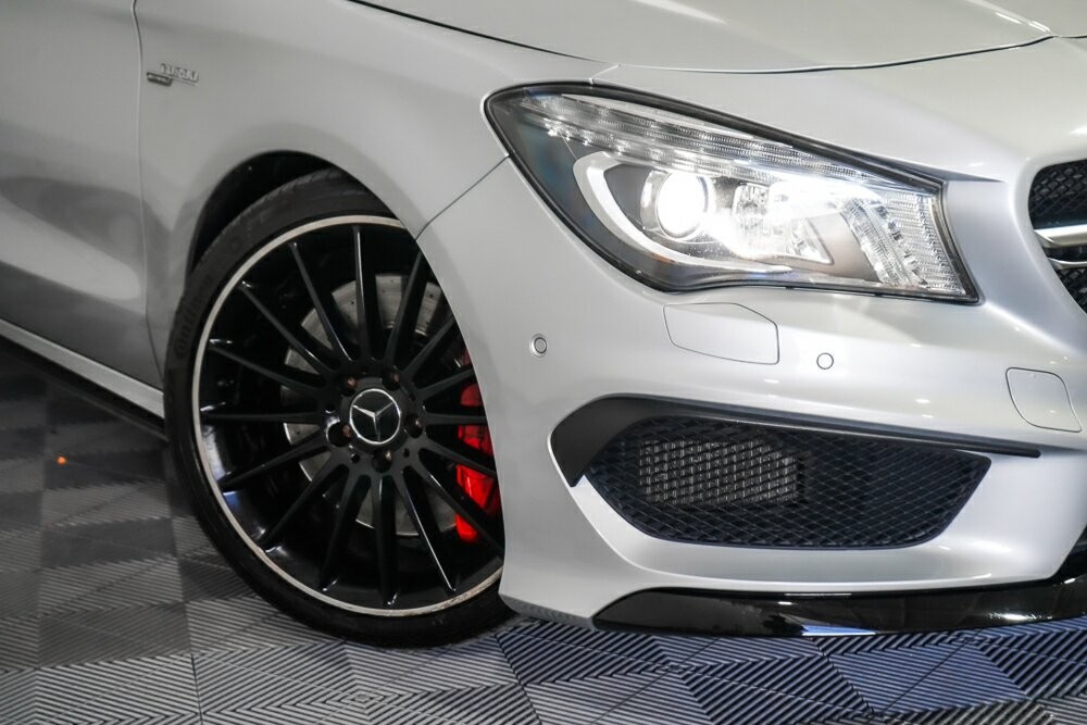 Mercedes Benz Cla-class image 2