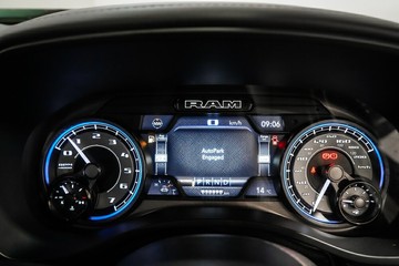 https://vehicle-cdn.autoleague.cloud/17009_11018510_13.jpg
