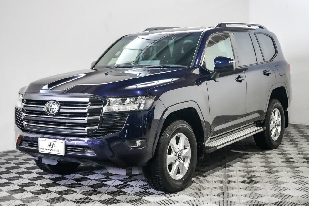 Toyota Landcruiser image 4