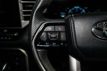 https://vehicle-cdn.autoleague.cloud/17009_11018512_11.jpg