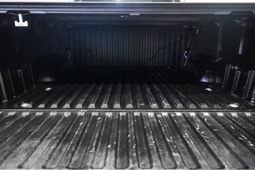 https://vehicle-cdn.autoleague.cloud/17009_11018512_8.jpg