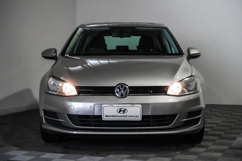 Volkswagen Golf image 3