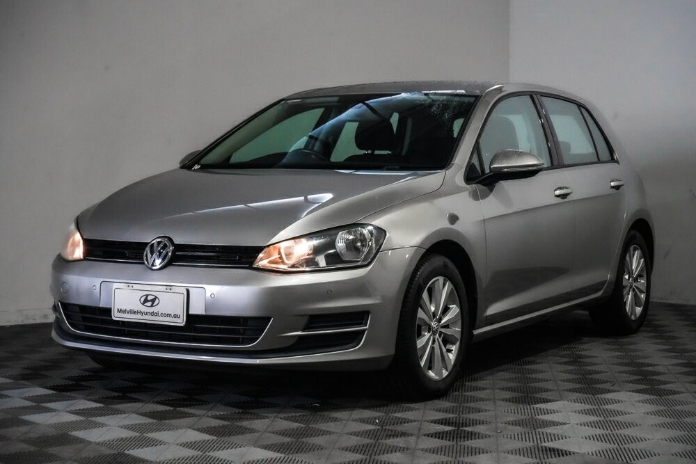 Volkswagen Golf image 4