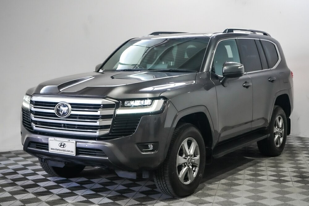 Toyota Landcruiser image 4