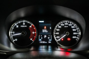 https://vehicle-cdn.autoleague.cloud/17009_11018536_14.jpg