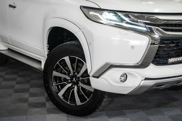 https://vehicle-cdn.autoleague.cloud/17009_11018536_2.jpg