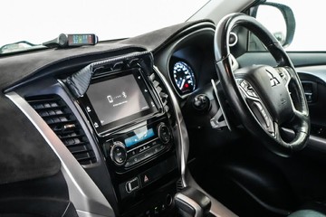 https://vehicle-cdn.autoleague.cloud/17009_11018536_21.jpg
