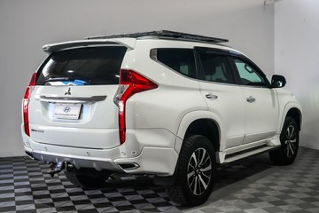 https://vehicle-cdn.autoleague.cloud/17009_11018536_6.jpg
