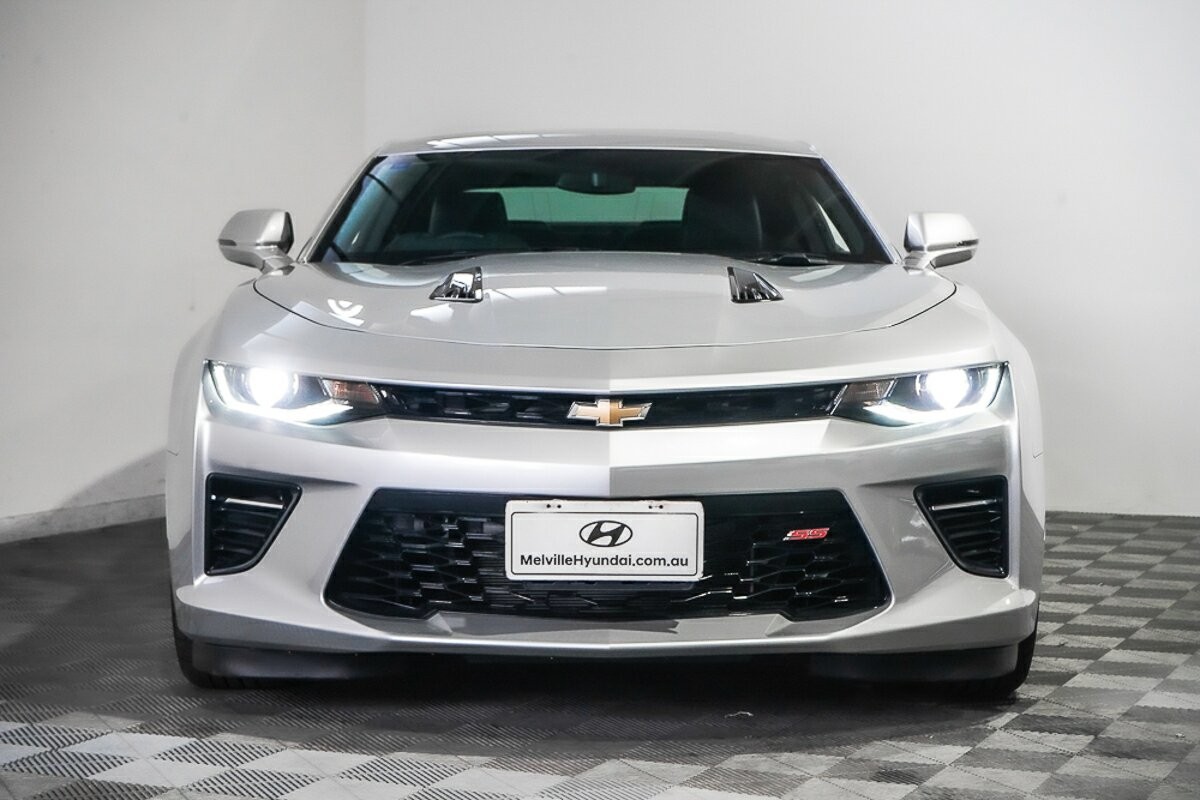 Chevrolet Camaro image 3