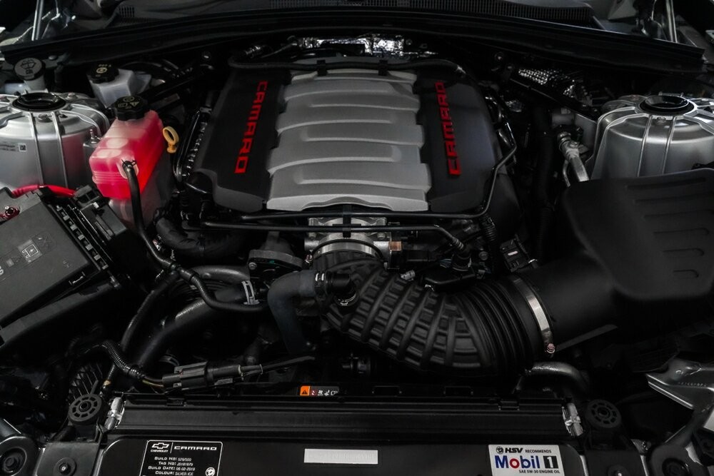 Chevrolet Camaro image 4