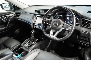 https://vehicle-cdn.autoleague.cloud/17009_11018553_11.jpg