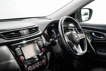 https://vehicle-cdn.autoleague.cloud/17009_11018553_19.jpg
