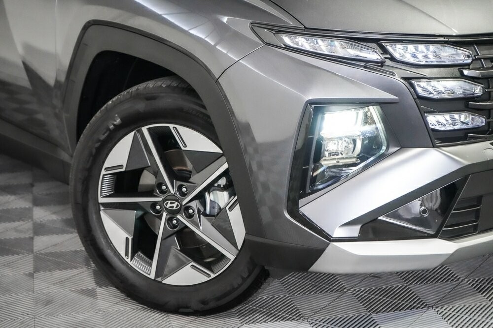 Hyundai Tucson image 2