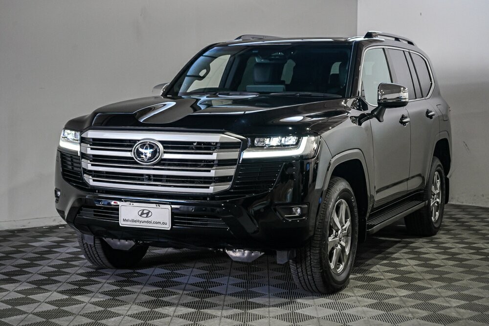 Toyota Landcruiser image 4