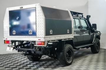 https://vehicle-cdn.autoleague.cloud/17009_11018561_8.jpg