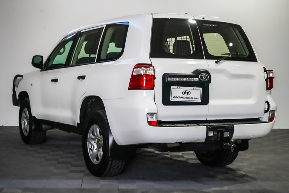 Toyota Landcruiser image 4