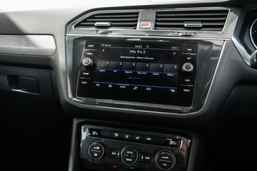 https://vehicle-cdn.autoleague.cloud/17009_11018569_18.jpg