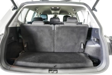 https://vehicle-cdn.autoleague.cloud/17009_11018569_9.jpg