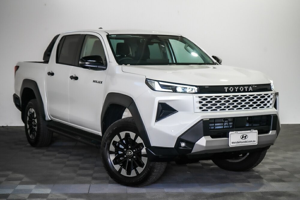 Toyota Hilux image 1
