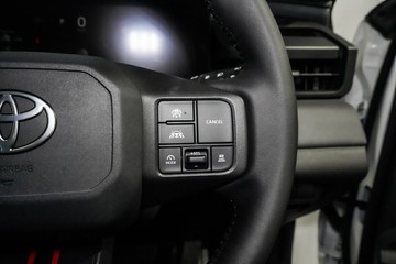 https://vehicle-cdn.autoleague.cloud/17009_11018576_15.jpg