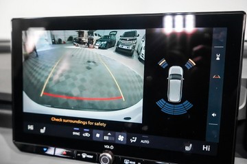 https://vehicle-cdn.autoleague.cloud/17009_11018576_18.jpg